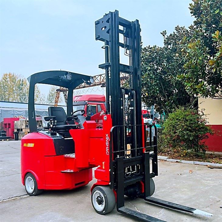 2 ton Electric Articulated Forklift for Warehouse