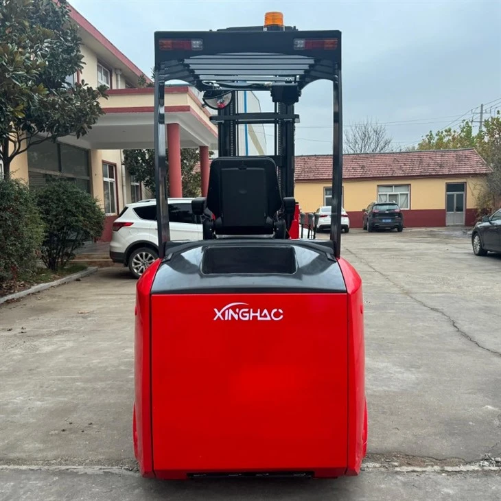 2 ton Articulated Forklift