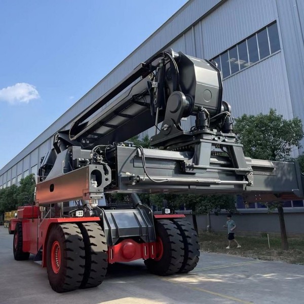 45 Ton Container Stacker 45 Ton Container Stacker