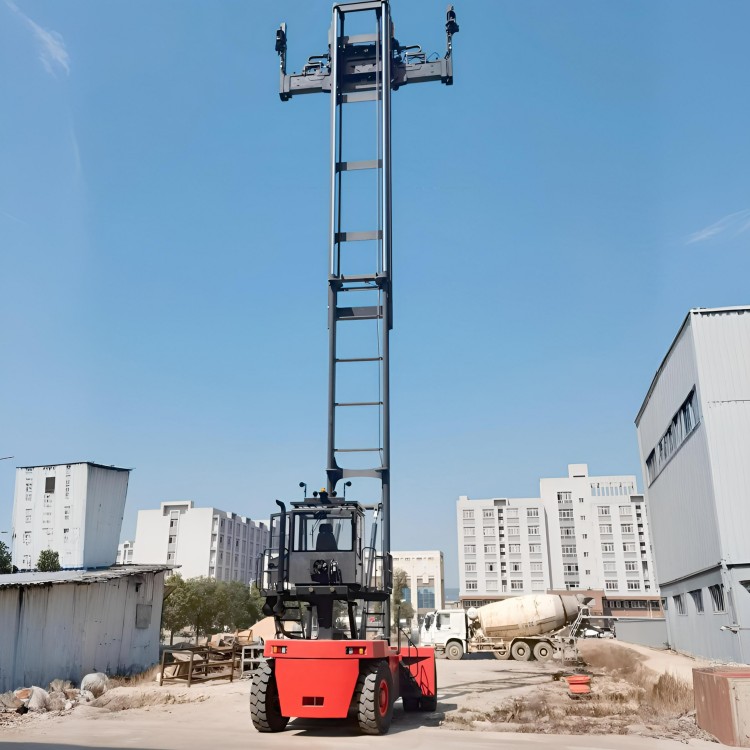 Empty Container yard Crane and Stacker