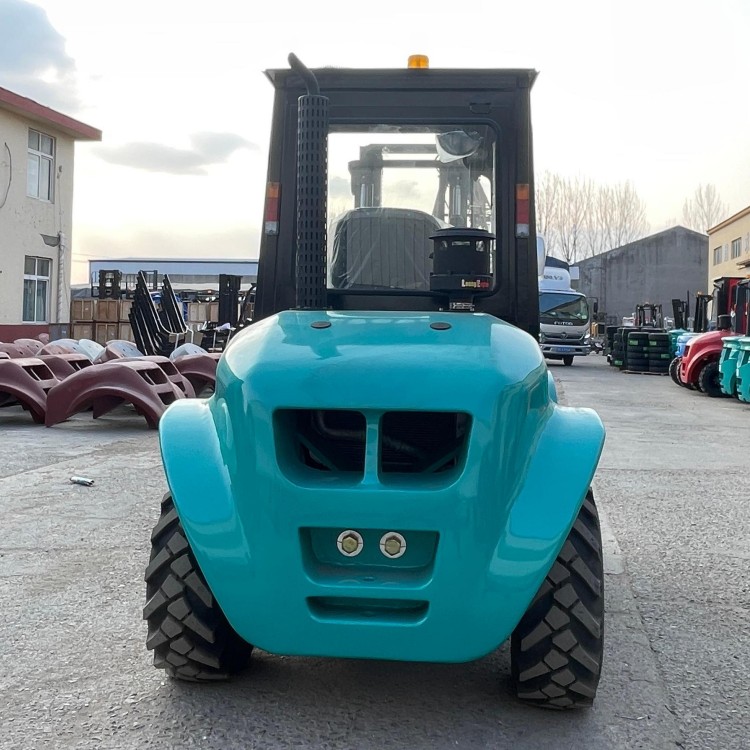 Mountain Forest Area 35 ton Forklift
