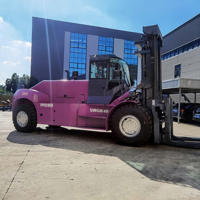 Industrial Heavy 36 ton diesel Forklift