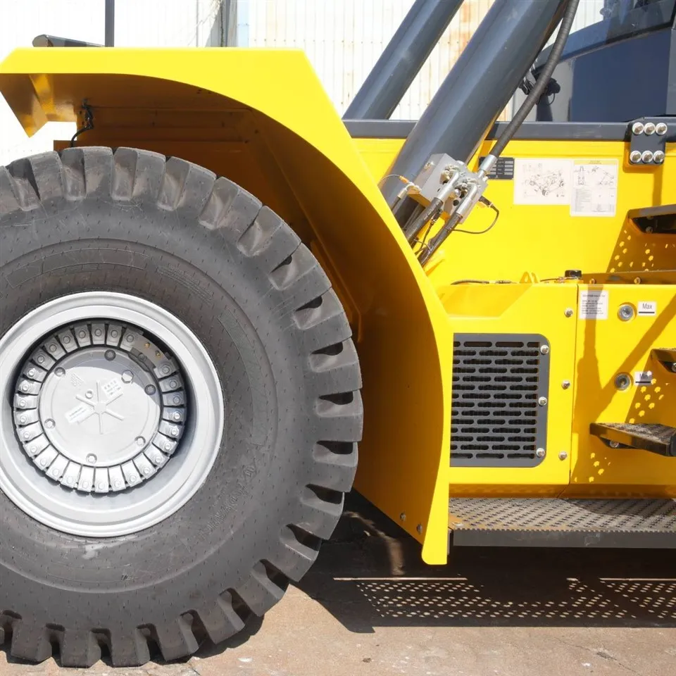 Manual Reach Stacker best