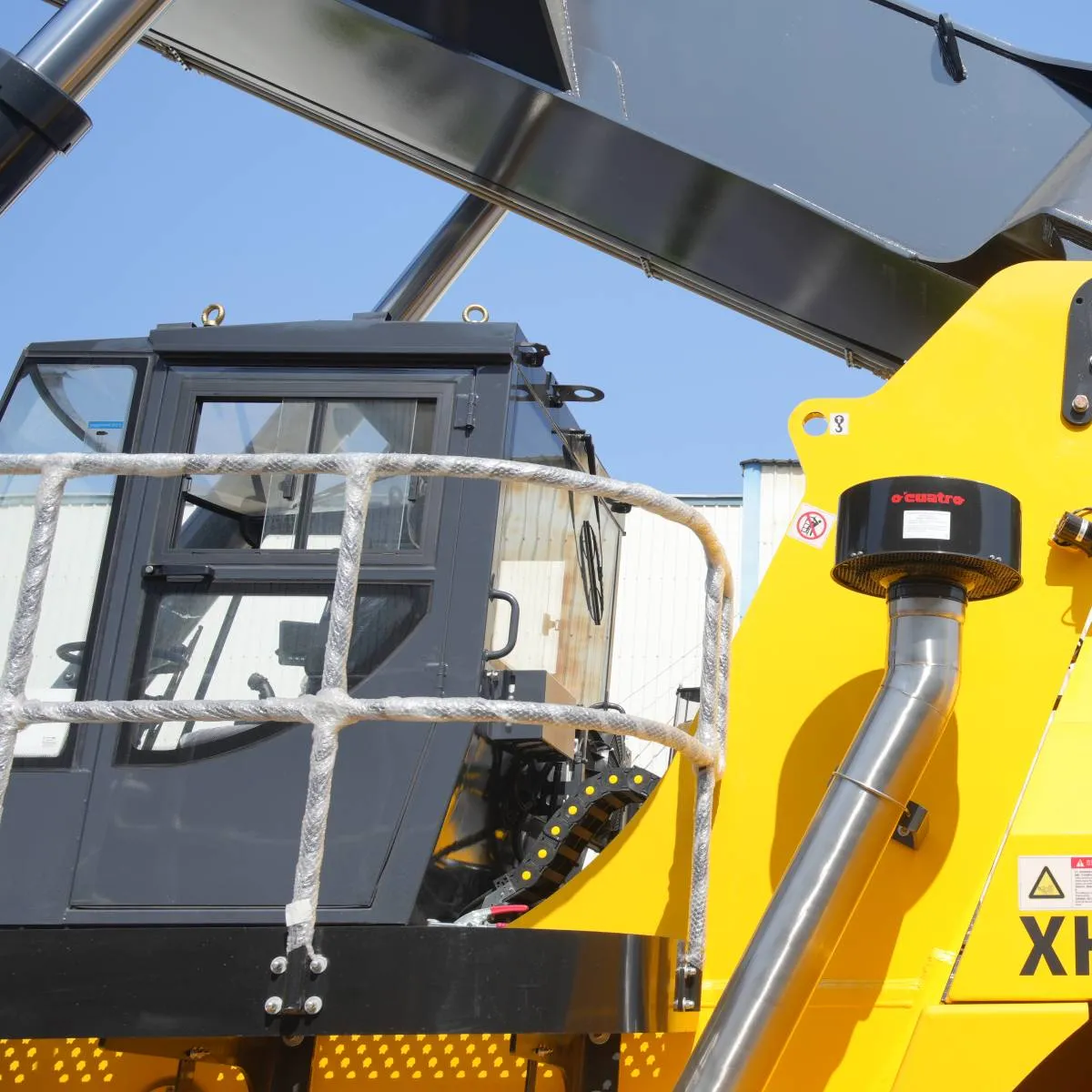 Hoist Reach Stacker Supplier Hoist Reach Stacker Supplier