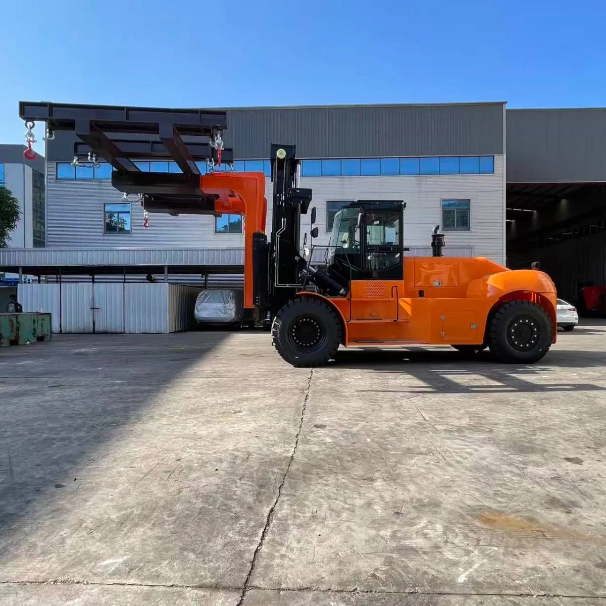 Stage V High Capacity Forklift 25 Ton Factory Stage V High Capacity Forklift 25 Ton Factory