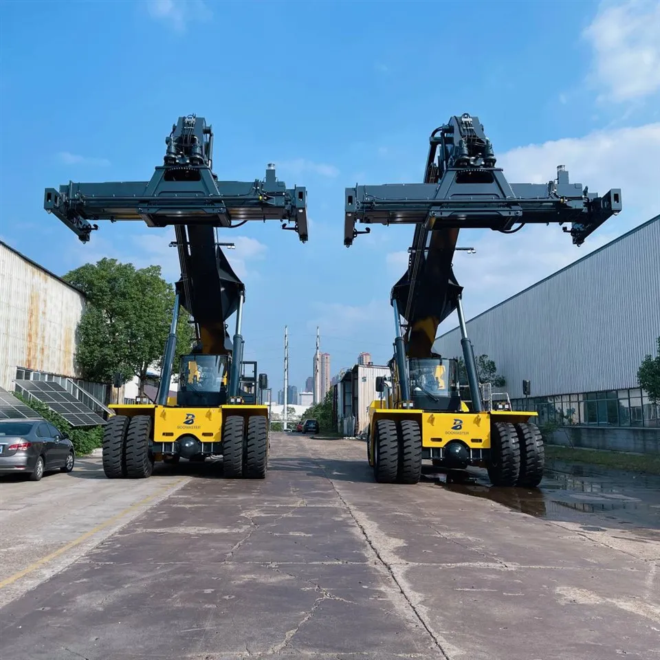 Reach Stacker Container