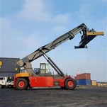 45 Ton Reach Stacker
